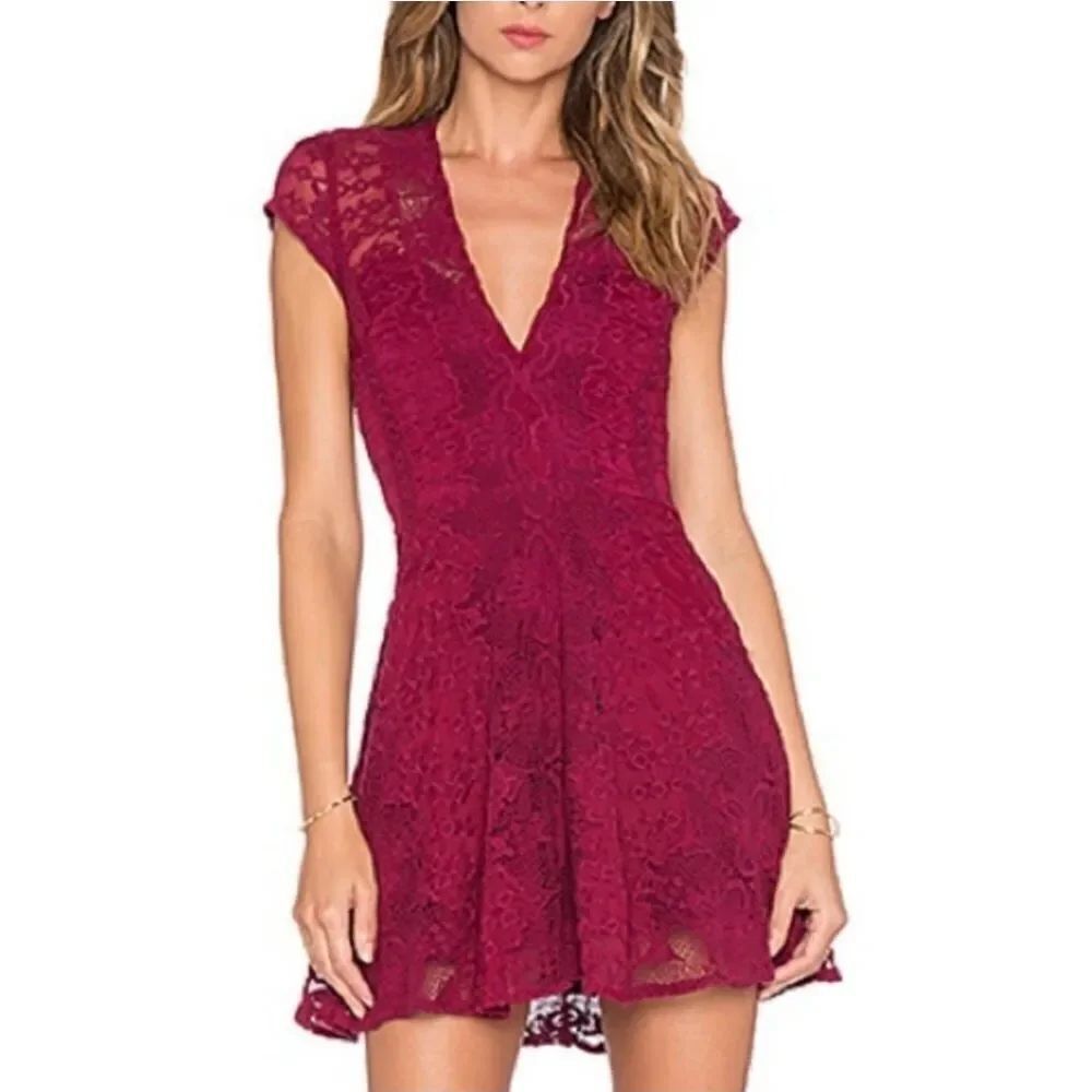 For Love & Lemons Sienna crochet Mini Dress Scarlet XS